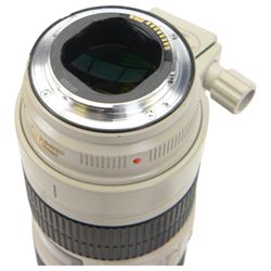 Canon EF 70-200mm 1:2.8 L IS Ultrasonic zoom lens, serial no. 236345, with Canon ET-86 lens hood, in carry case 