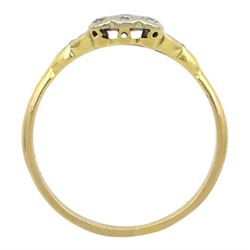 Early 20th century 9ct gold old cut diamond ring, with diamond set shoulders