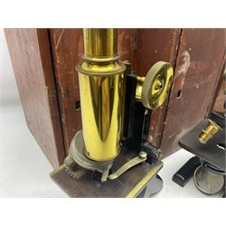 Three boxed microscopes, comprising Hawkslay & Sons Spencer Buffalo microscope no 68177, J Swift & Son microscope and R & J Back microscope no 30241