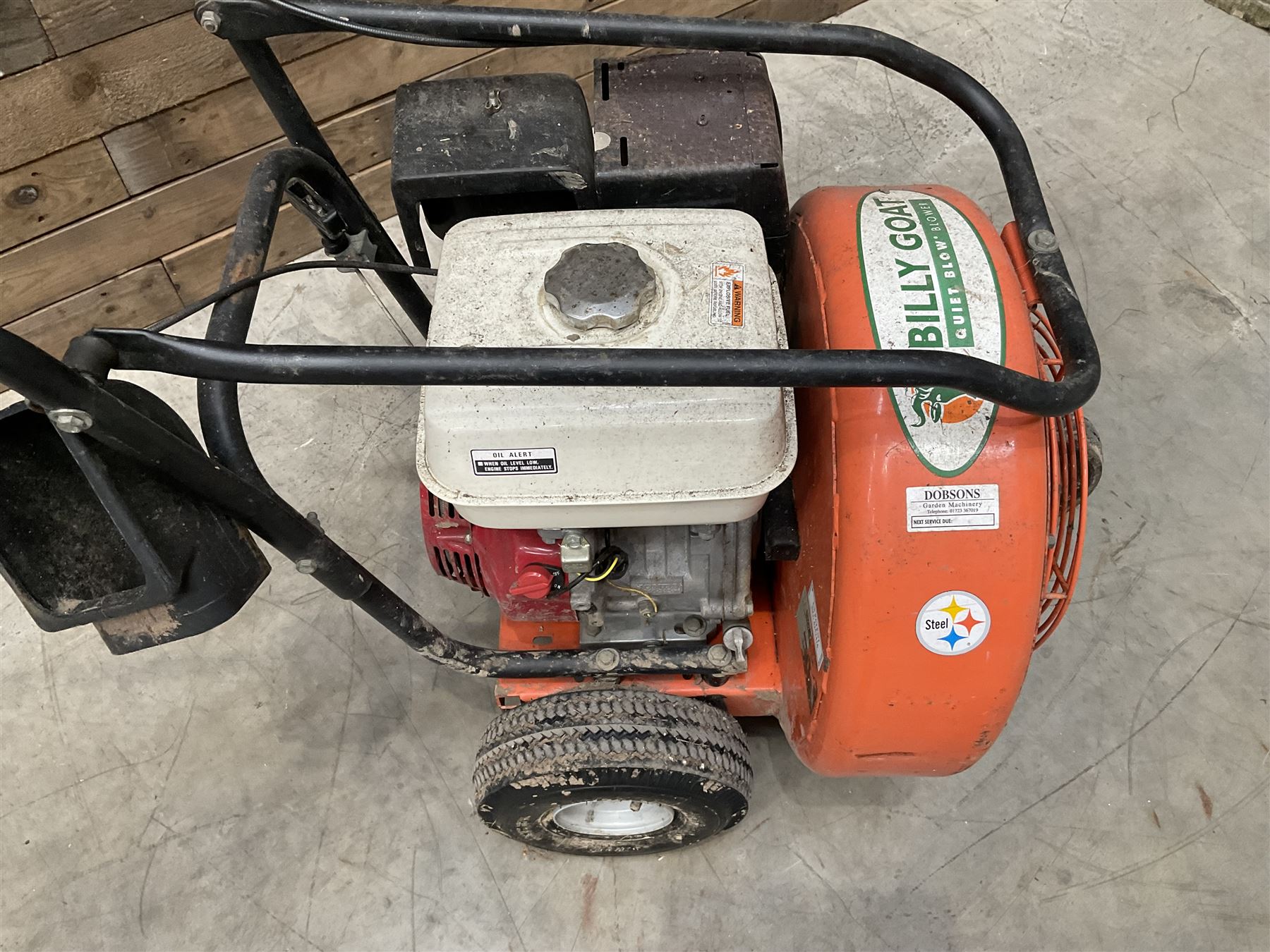 Billy Goat Quiet Blow Blower with Honda 8.0 GX240 engine 