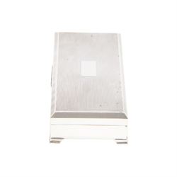 Mid 20th century silver mounted cigarette box, of rectangular form with engine turned decoration to the hinged cover, with vacant rectangular cartouche, opening to reveal a compartmentalised softwood interior, upon four bracket feet, hallmarked Henry Clifford Davis, Birmingham 1964, H4cm, W15cm