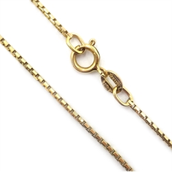  9ct gold garnet pendant necklace, hallmarked   