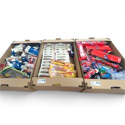 Collection of diecast model cars, incluidng Lledo Days Gone and Corgi examples, all boxed,...