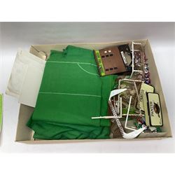 Subbuteo - Club Edition Gift Set, Scoreboard 61158, Outside Broadcast Unit 61208, TV Tower C110, part-set light weight team and further associated figures, accessories etc 
