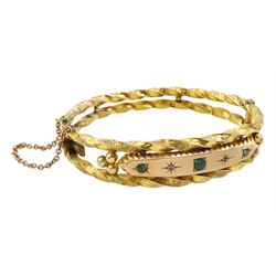 Edwardian 9ct gold green stone and diamond chip hinged bangle, Chester 1907