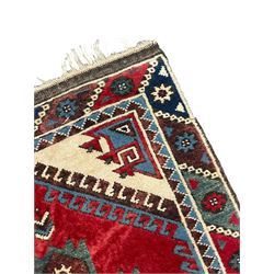 Turkish red ground runner, seven star and leaf decorated medallions, geometric design repeating border