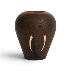 Dennis China Works miniature vase, decorated with elephants, H9cm