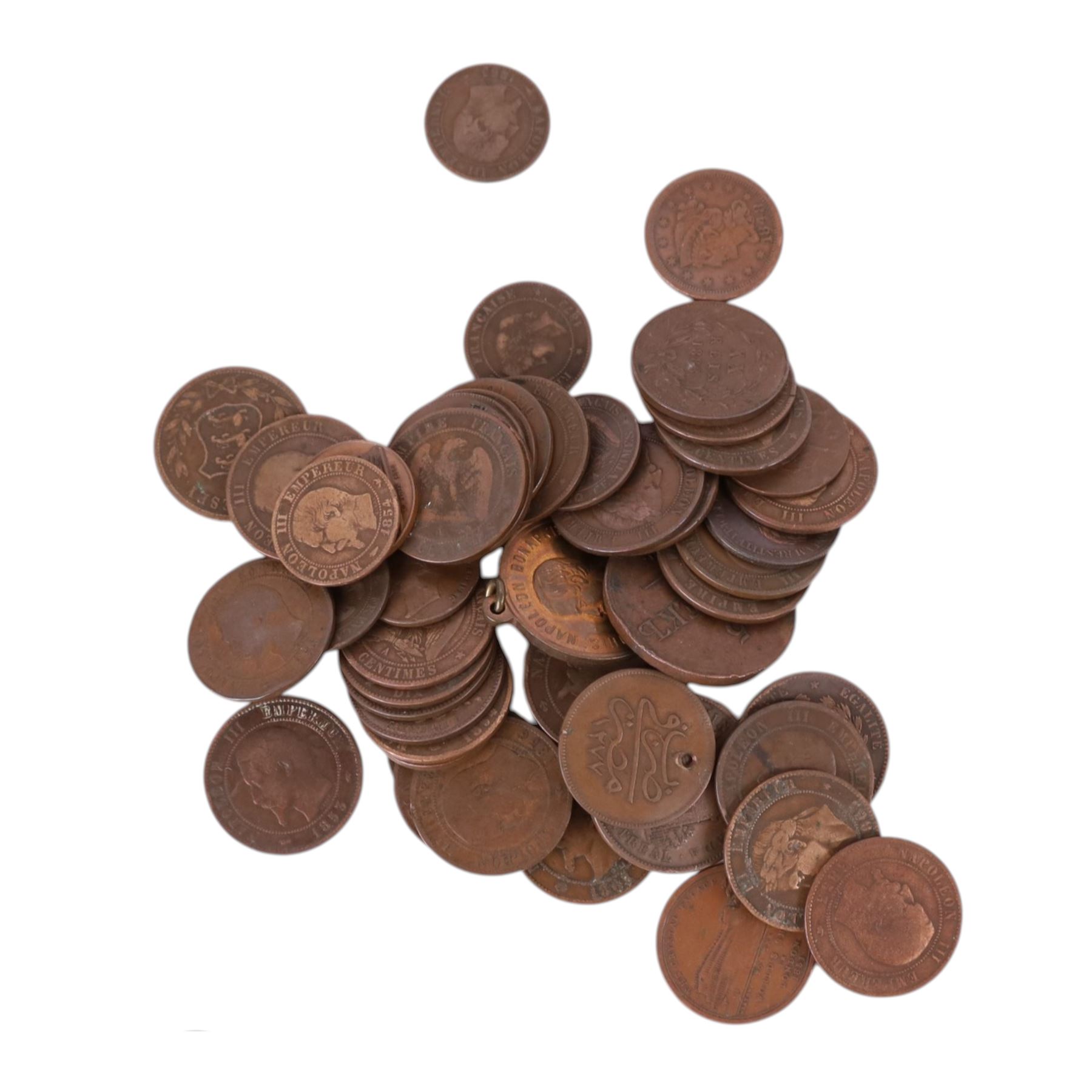 Great British and World coins, including approximately 100 grams of pre-1947 silver, three 1797 cartwheel two pence coins, further pre-decimal coins, spade guinea tokens, etc