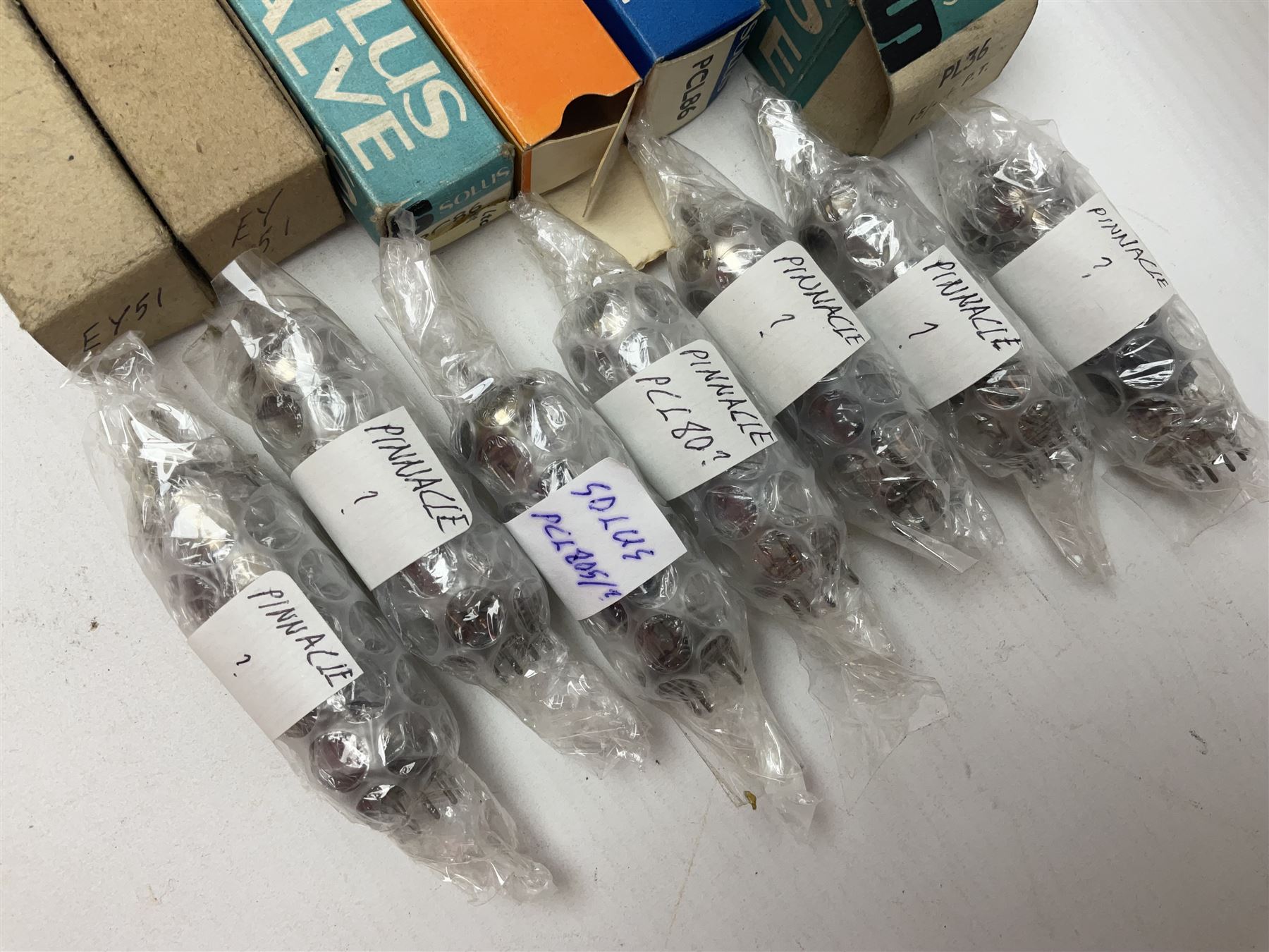Collection of Solus, Marconi, Pinnacle and similar thermionic radio valves/vacuum tubes, including PCL86, PCL805, PL36, etc approximately 21 as per list, some boxed