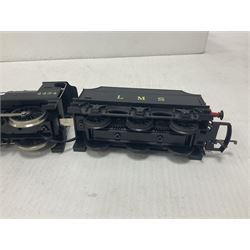 Various makers ‘00’ gauge - four locomotives comprising Mainline Railways ref.37060 Rebuilt Scot Class ‘Royal Scot’ 4-6-0 no.6100 in LMS crimson; Airfix Royal Scot Class ‘Royal Scots Fusiliers’ 4-6-0 no.6103 in LMS black and Class 4F Fowler 0-6-0 no.4454 in LMS black; Lima Class 08 Diesel 0-6-0 Shunting no.7120 in LMS black; all in original boxes (4)