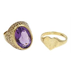Gold amethyst ring and a gold heart shaped ring, both hallmarked 9ct