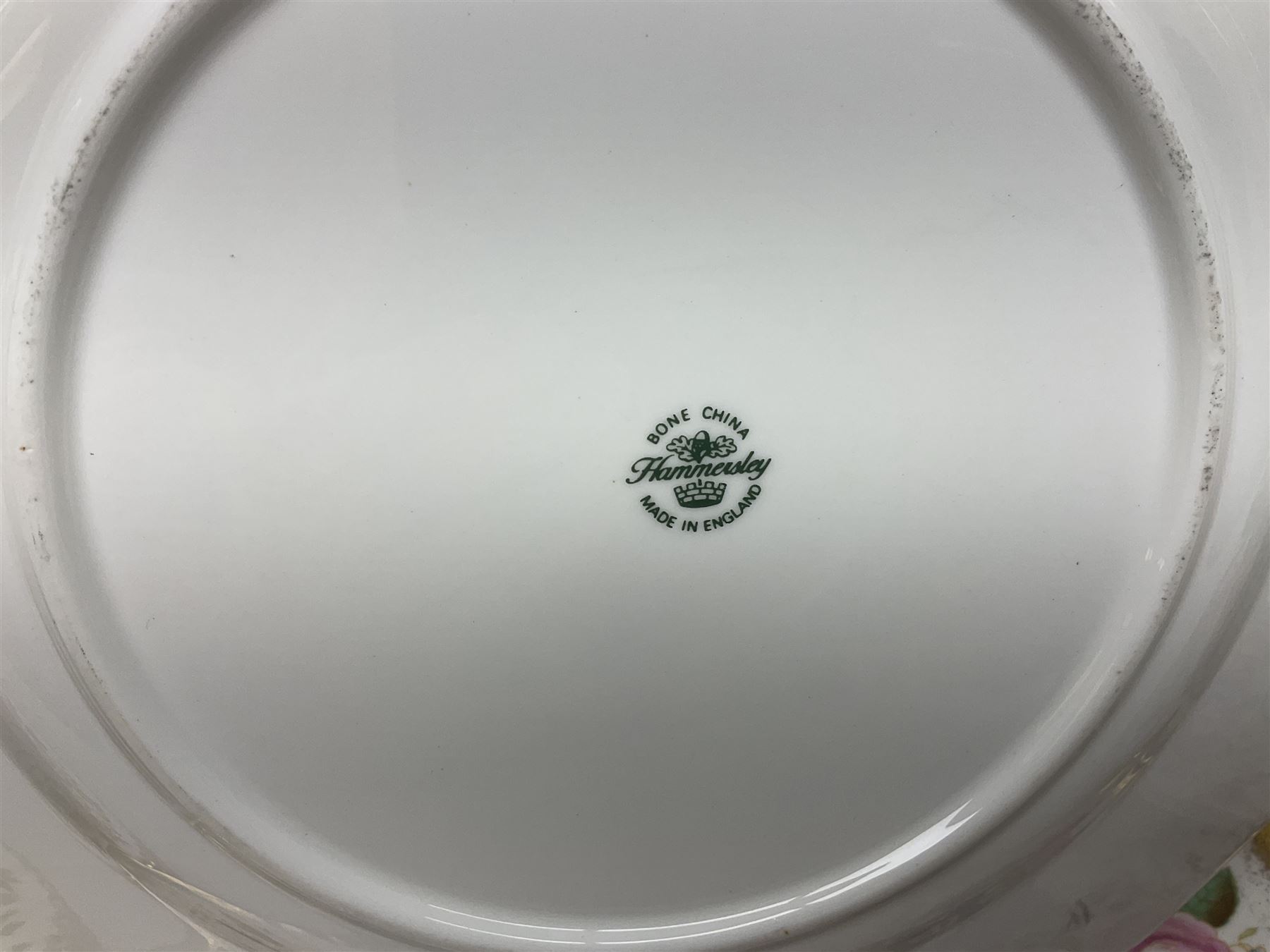 Hammersley Queen Anne pattern, part tea and dinnerwares, to include six dinner plates, five side plates, six soup bowls, teapot, covered sucrier, six teacups and saucers, etc together with six matched dessert plates (40)
