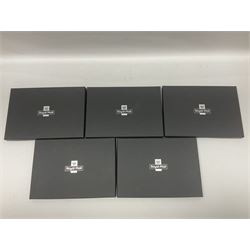 Five The Royal Mint Royal Mail silver proof coin covers, comprising 2021 'HG Wells' with two pounds, 2021 'HM The Queen's 95th Birthday' with five pounds, 2022 'Her Majesty The Queen's Platinum Jubilee 70 Years' with five pounds, 2022 'Her Majesty The Queen's Platinum Jubilee 70 Years' with fifty pence and 2022 '150 Years of The FA Cup' with two pounds, all in Royal Mail card boxes