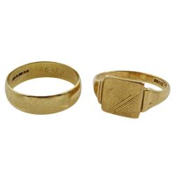 Gold signet ring and a gold wedding band, both hallmarked 9ct, approx 7.9gm