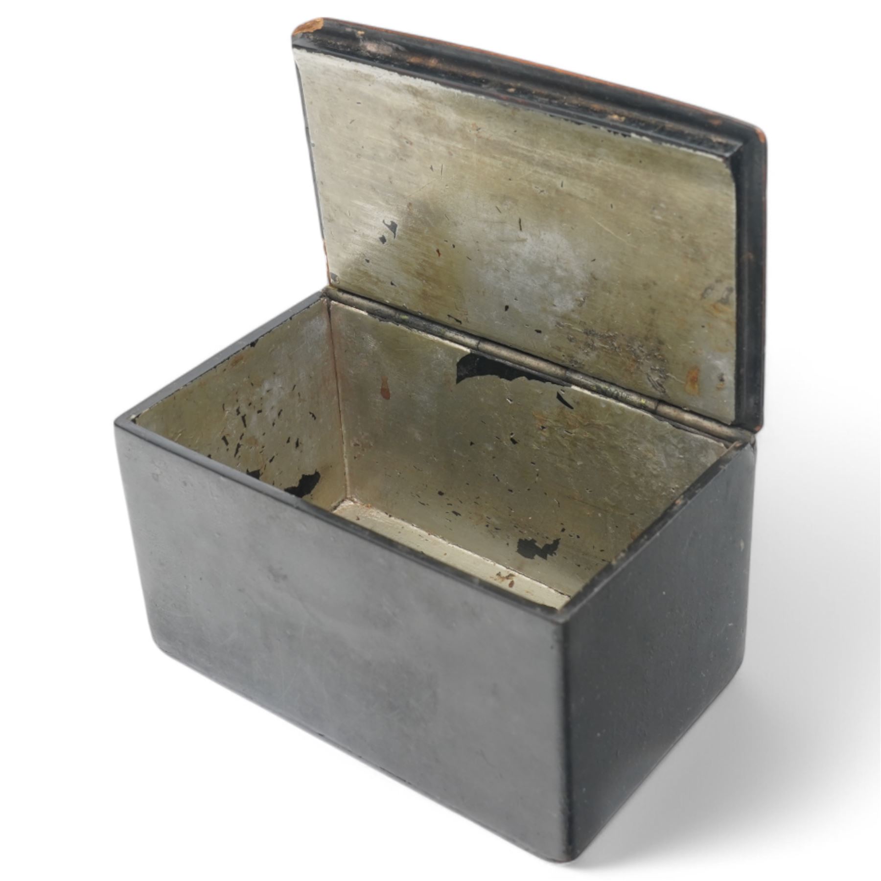 Russian lacquer rectangular box with hinged cover decorated with figures in a horse drawn cart L16cm