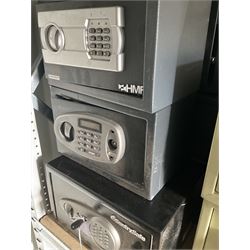Combination Hotel safes, some with keys, some without (19) - THIS LOT IS TO BE COLLECTED BY APPOINTMENT FROM DUGGLEBY STORAGE, GREAT HILL, EASTFIELD, SCARBOROUGH, YO11 3TX