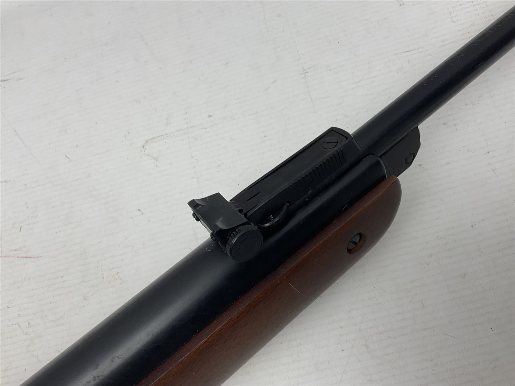 BSA Meteor .22 cal. air rifle with break-barrel action, serial no.TH80547, L106.5cm overall; in original box with accessories. NB: AGE RESTRICTIONS APPLY TO THE PURCHASE OF AIR WEAPONS.