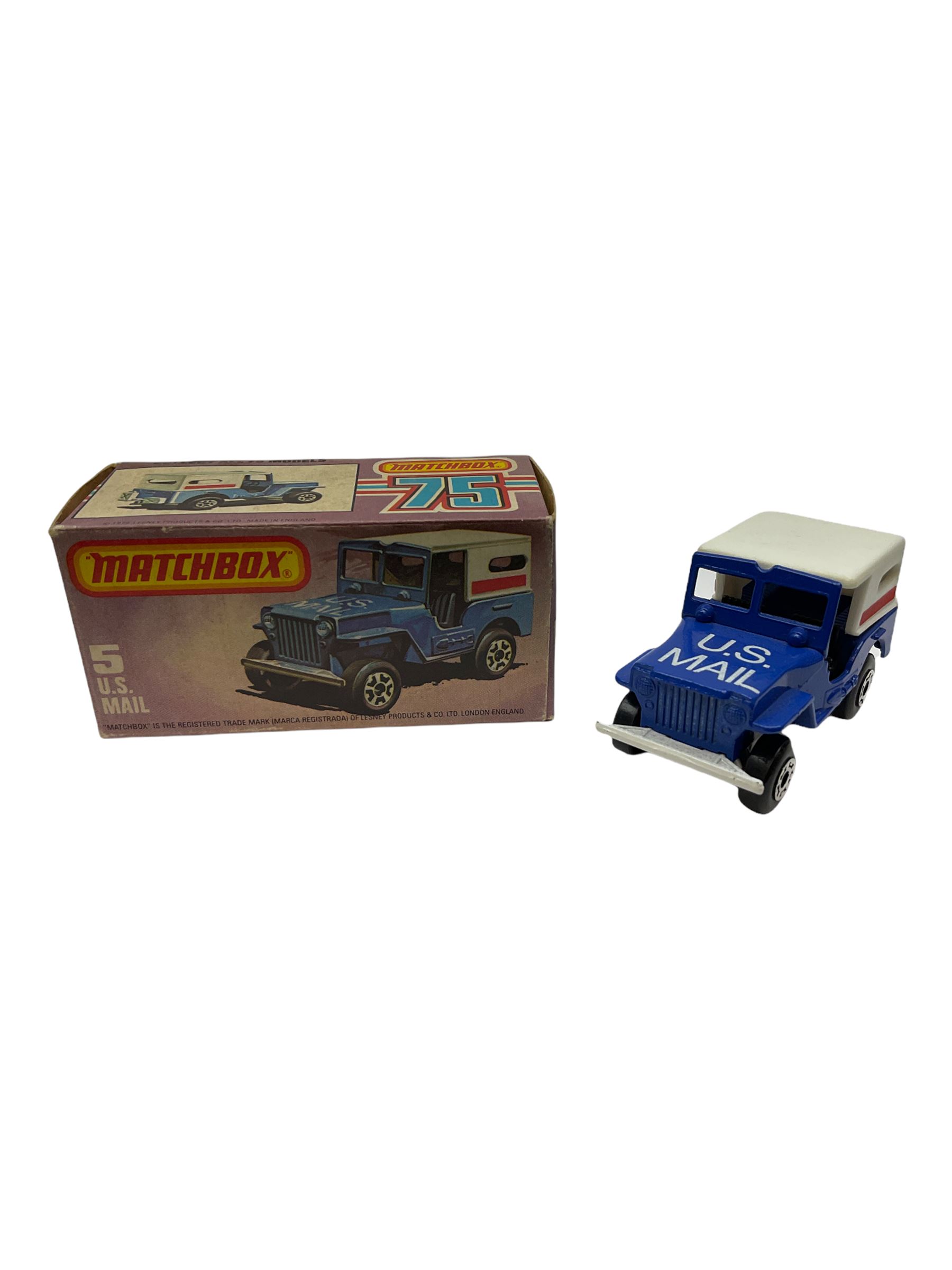 Matchbox/Superfast - eleven '1-75' series models comprising 1e Mercedes Truck, 1g Dodge Challenger, 2g S-2 Jet, 5g US Mail Truck, 6e Mercedes 350sl Tourer, 9e AMX Javelin, 15e Fork Lift Truck, 17f Londoner Bus, 18f Hondarora, 19f Cement Truck and 21f Renault 5TL; all boxed (11)