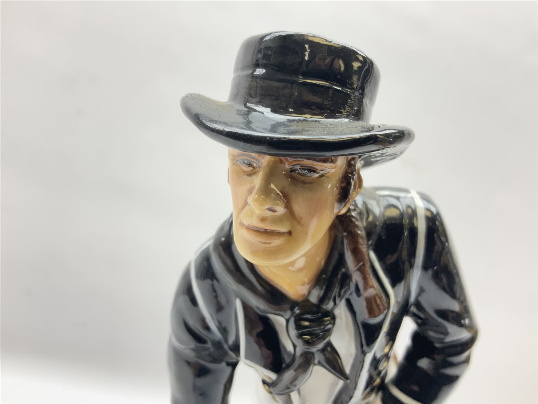 Michael J Sutty limited edition Seaman figure from the Trafalgar Period (1805), 93/250, from the British Naval Figures series, H21cm