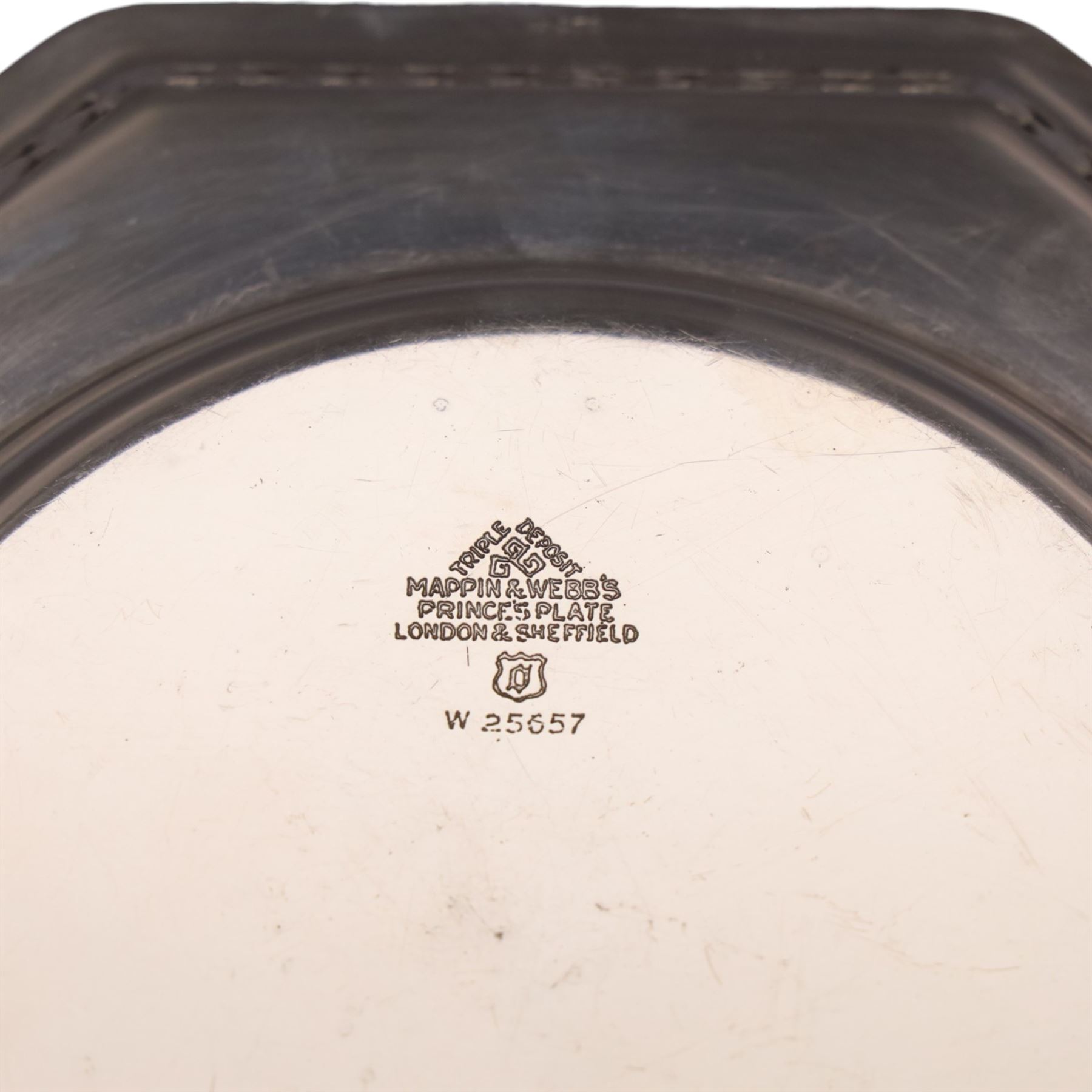 Mappin & Webb Princes Plate three level cake stand, H43cm 