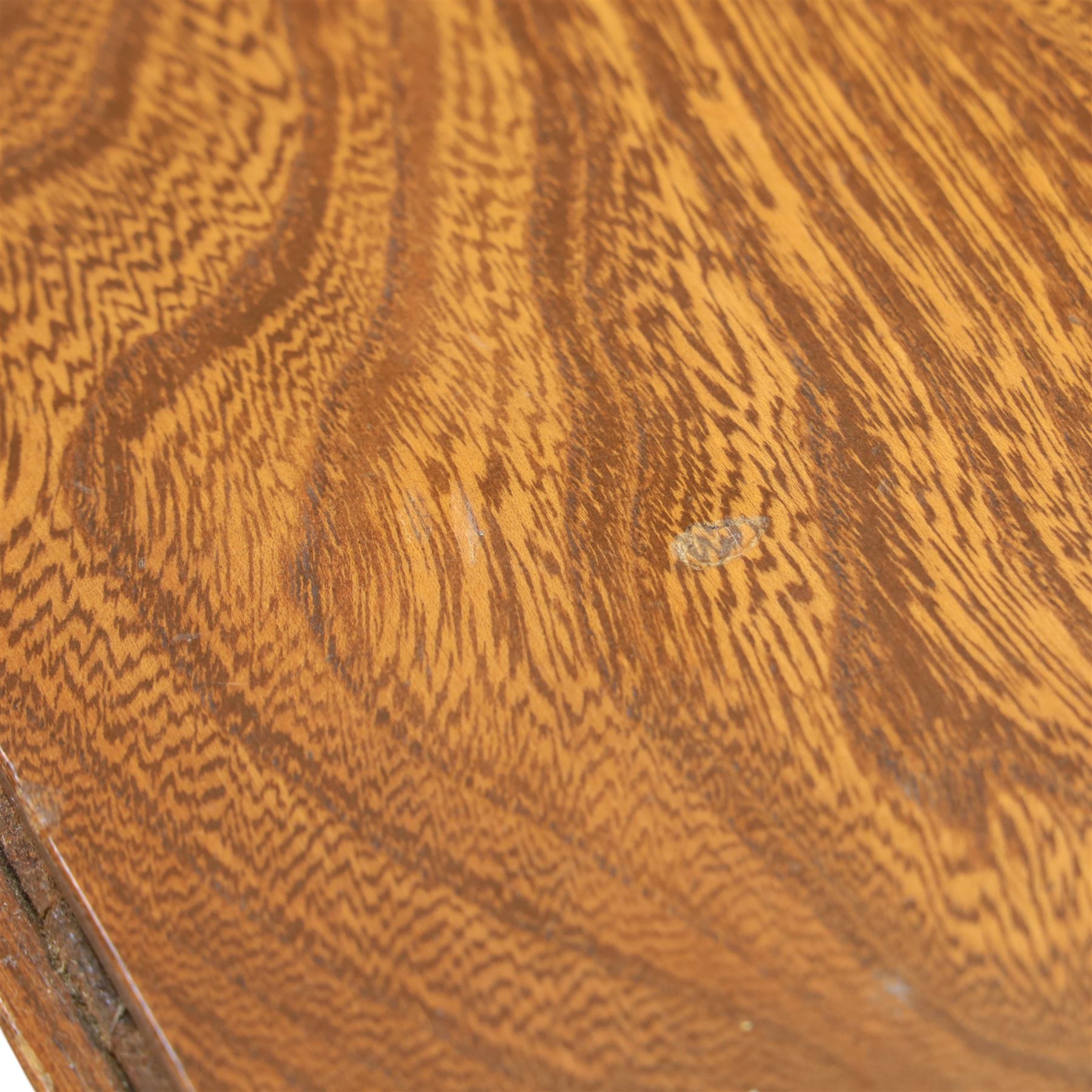 Ercol - elm oval drop leaf table, the oval moulded top with twin hinged leaves, supported on tapering legs with double stretchers (Extends to 124cm)