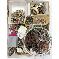 A large collection of costume jewellery, to include Vintage and later examples. 