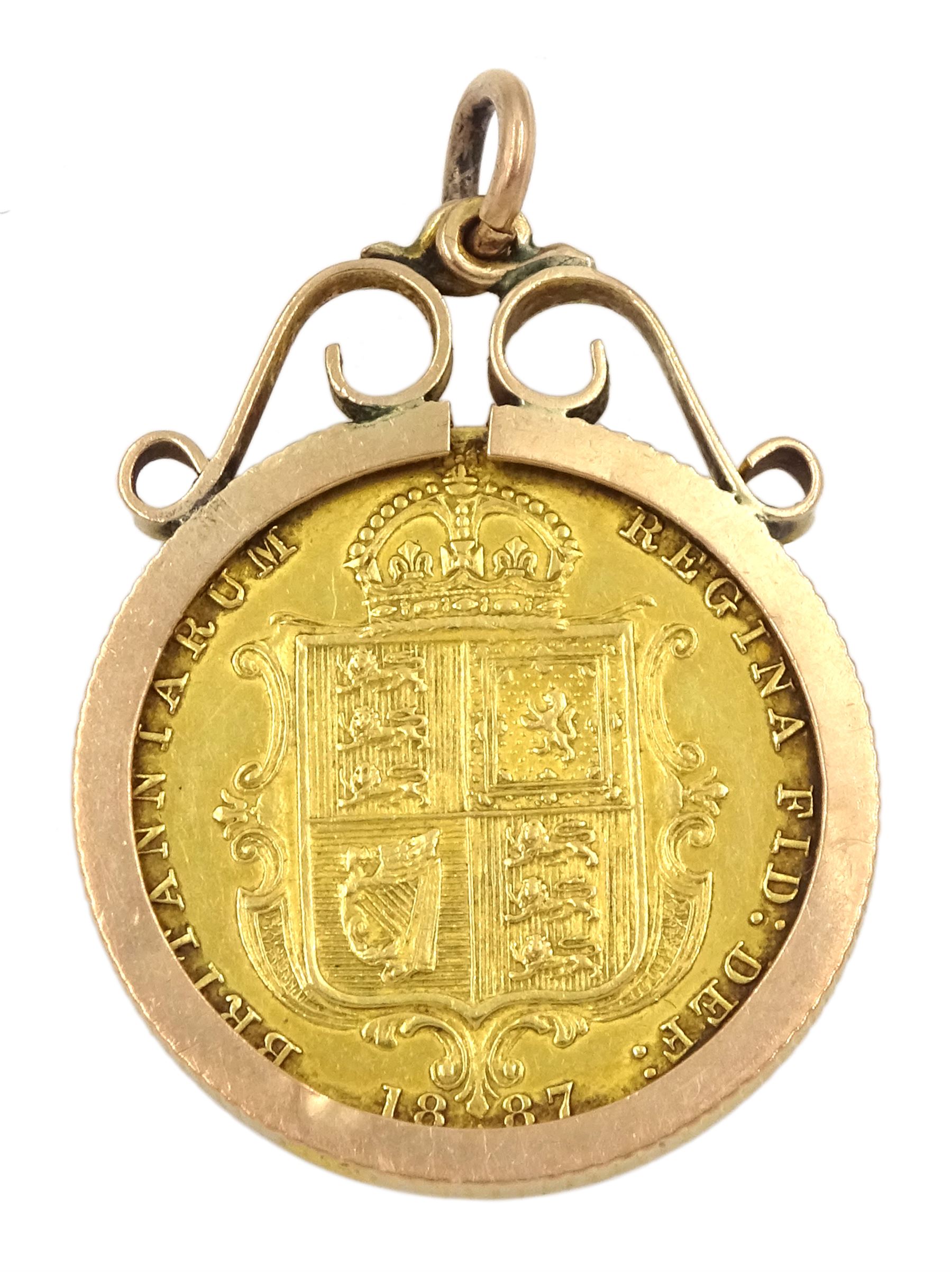Queen Victoria 1887 shield back gold half sovereign coin, loose mounted in 9ct gold pendant