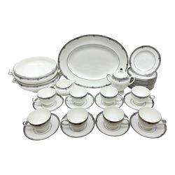 Wedgwood Amherst pattern part tea service, comprising eight cups and saucer, sixteen dessert plates, milk jug, covered sucrier, together with matching platter and two open serving dishes