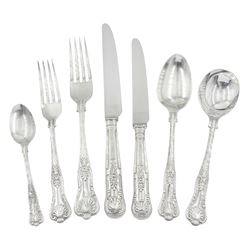 Modern silver Kings pattern canteen for twelve place settings, comprising table knifes, table forks, side forks, side knifes, table spoons, soup spoons and teaspoons, hallmarked Walter Trickett & Co Ltd, Sheffield 1976, approximate total weighable silver 115.22 ozt (3,584 grams)


