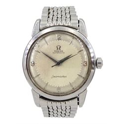 Omega Seamaster gentleman's stainless steel automatic wristwatch, Ref. Cal. 501, serial No. 15832615, case No. 3334, on original stainless steel strap with fold-over clasp, in original box