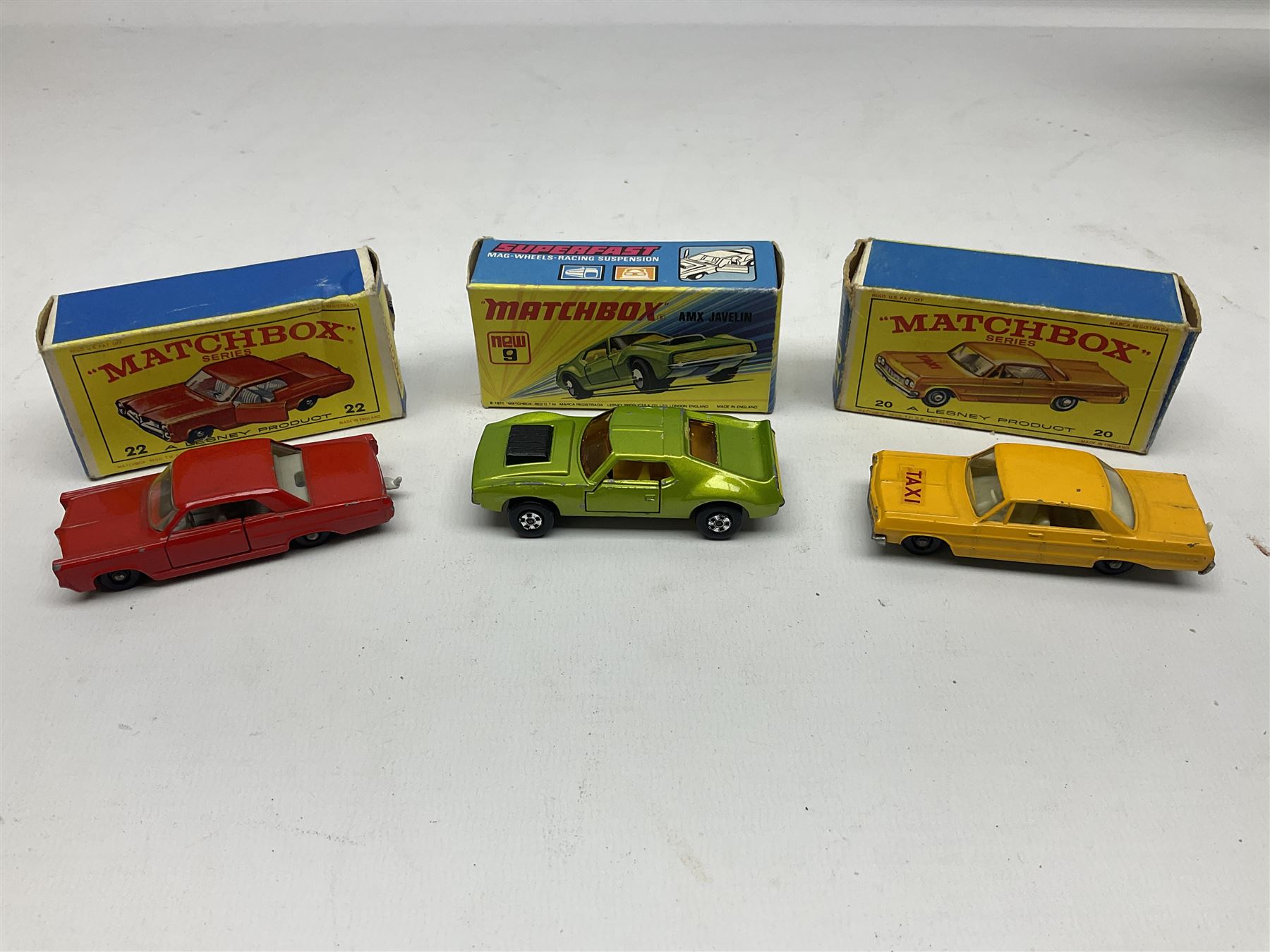Lesney Matchbox - fifteen 1-75 Series comprising Nos.1e, 9e, 12c, 13d, 16d, 17f, 19e, 20c, 22c, 23e, 29d, two x 31c, 33d and 35c; all boxed (15)