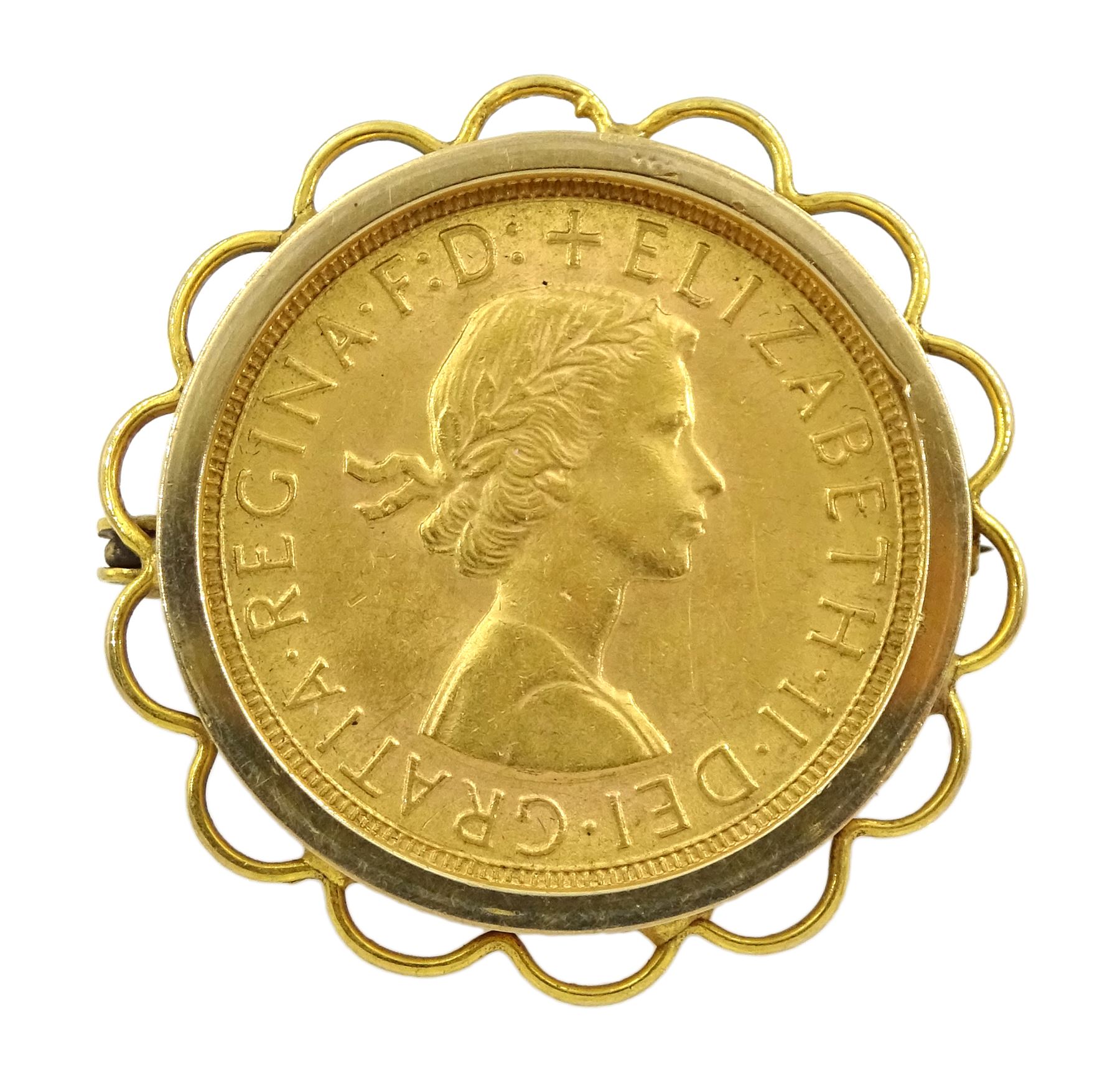Queen Elizabeth II gold full sovereign coin, loose mounted in 9ct gold brooch Jewellery