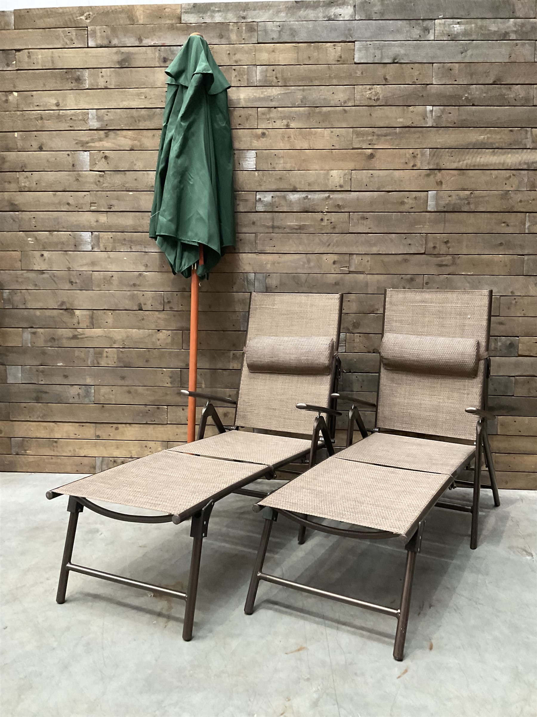 Two Pagoda garden sun lounger, with parasol