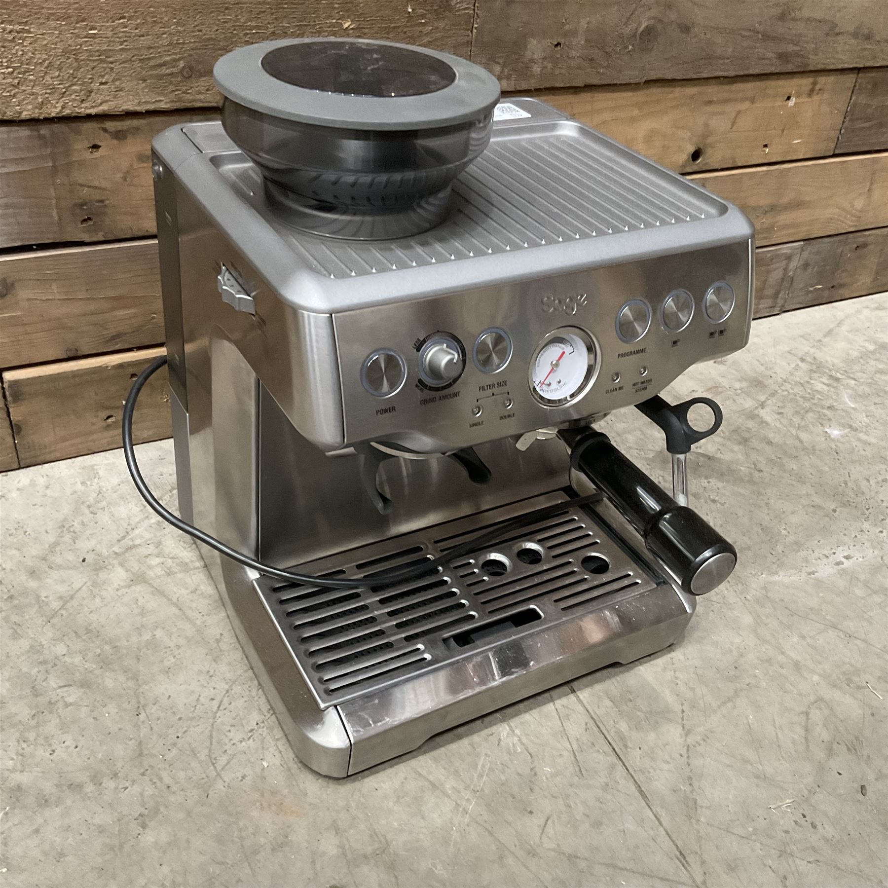 Sage Espresso machine BES870UK bean to cup coffee machine