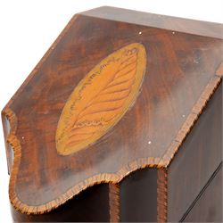 George III mahogany knife box, of serpentine form with shell patera detail to cover, with lined interior, H39.5cm