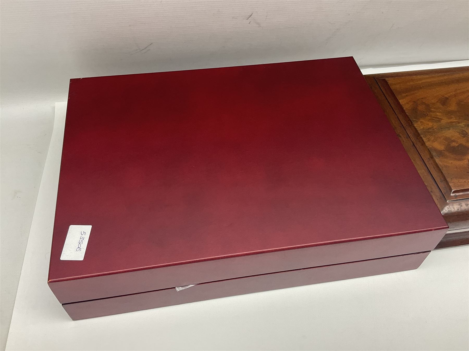 Arthur Price canteen of 18/10 stainless cutlery, together with another box