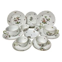 Herend of Hungary Rothschild bird pattern, part tea service, comprising two large teacups and saucers, two teacups and three saucers, milk jug, sugar bowl, five dessert plates and two side plates (18)