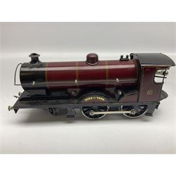Bassett-Lowke '0' gauge - clockwork 4-4-0 locomotive 'Duke of York' No.1931 with tender, lithographed LMS crimson/black; original box with key
