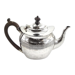 Silver bachelors teapot by Nathan & Hayes, Birmingham 1892, approx 12.5oz