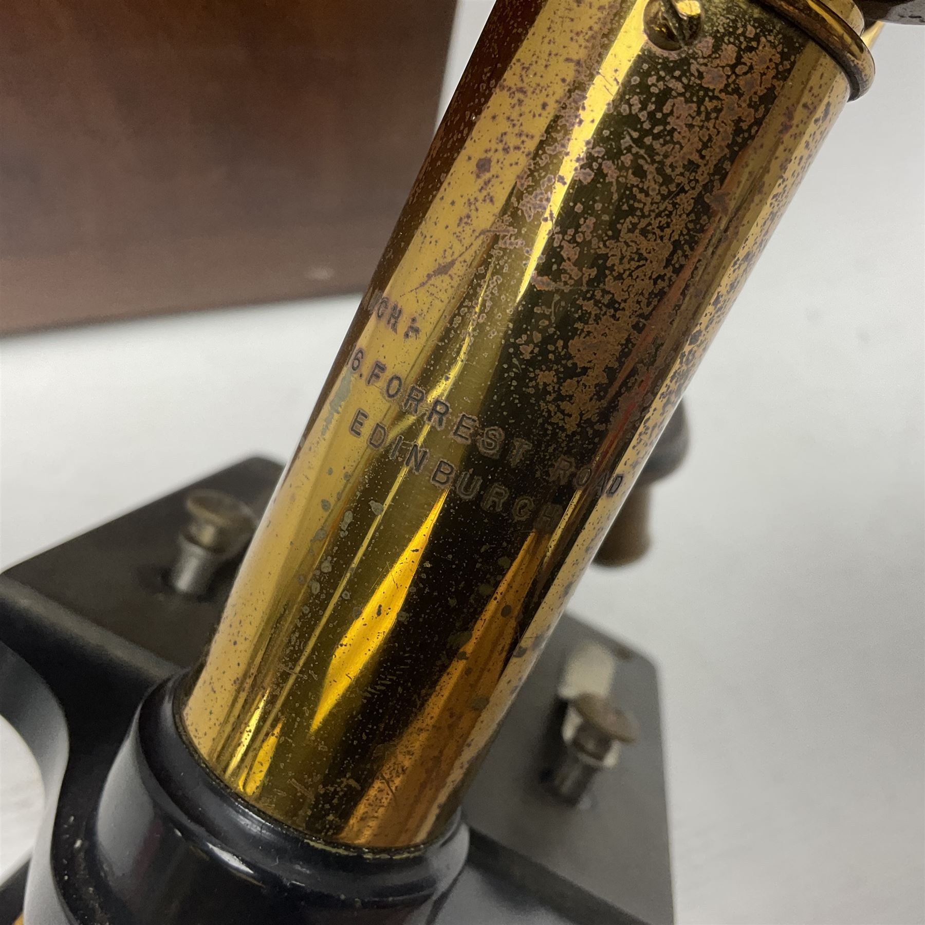 20th century W. Watson & Sons Kima microscope no. 118396 in original oak box, together with W. Watson & Sons Praxis microscope no. 18360, in original box  