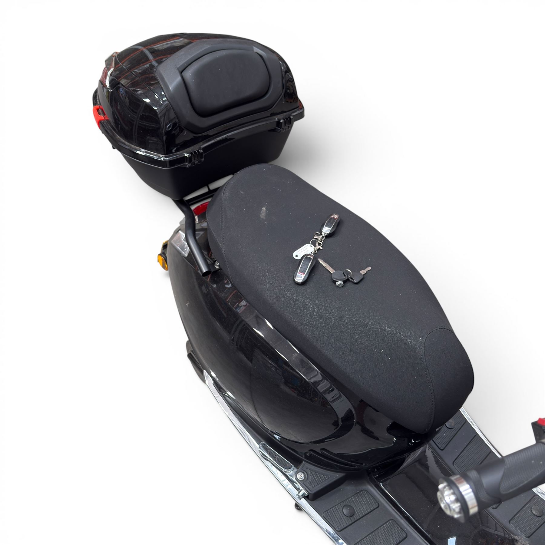 Sakura JS2A - 4000W electric scooter (125cc equivalent), 2 Miles, LL70 NFZ