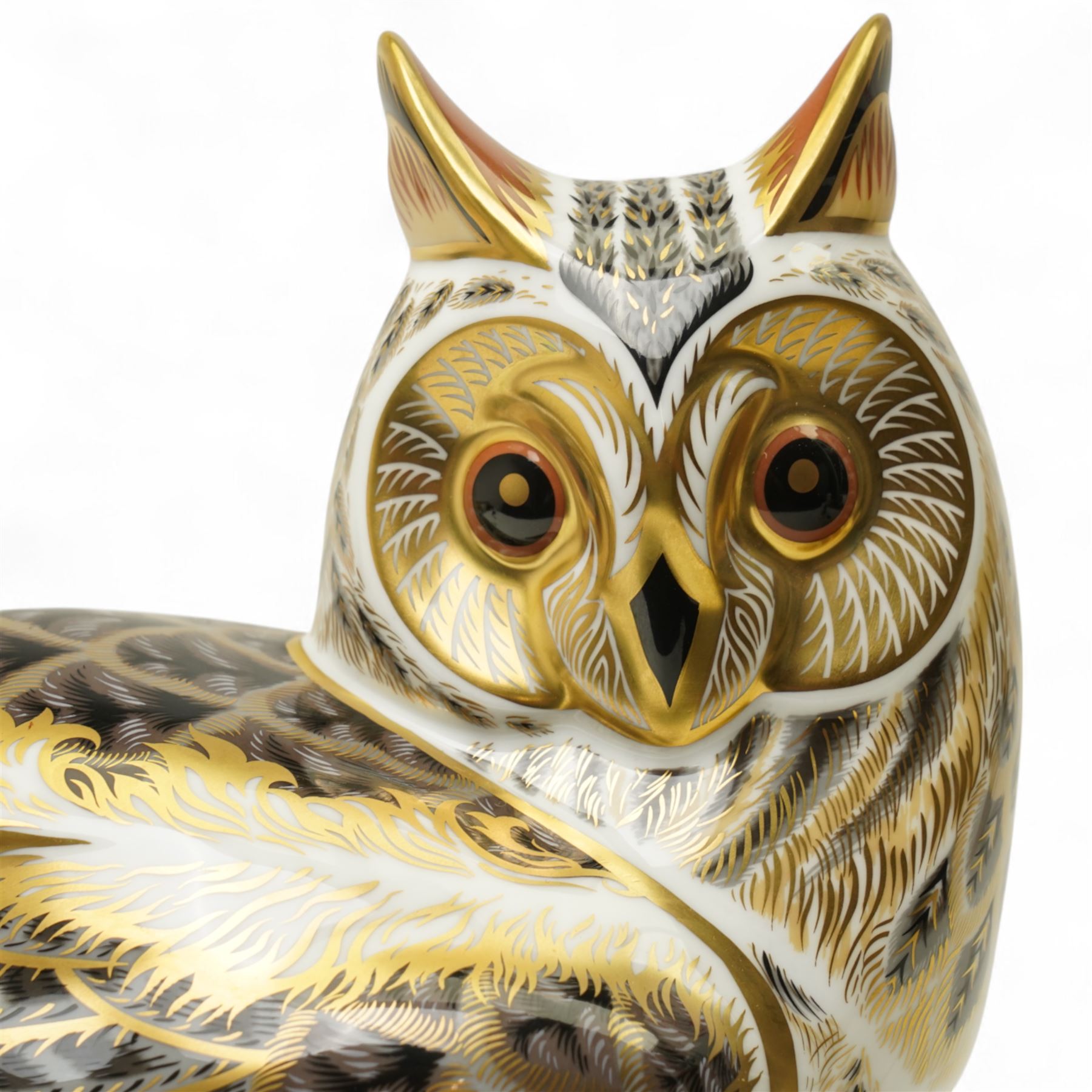 Royal Crown Derby Imari: Long Eared Owl, limited edition paperweight No 114 of 300, designed by Tien Manh Dinh signed by Hugh Gibson and with gold stopper and certificate H27cm