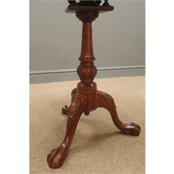  Georgian style reproduction mahogany pedestal table, pie crust moulded top, tilt top action with bird cage, turned and fluted acanthus leaf column, three splayed supports with ball and claw feet, D60cm, H70cm  