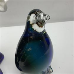 Murano glass clown, together with two glass penguin paperweights, clown H28cm