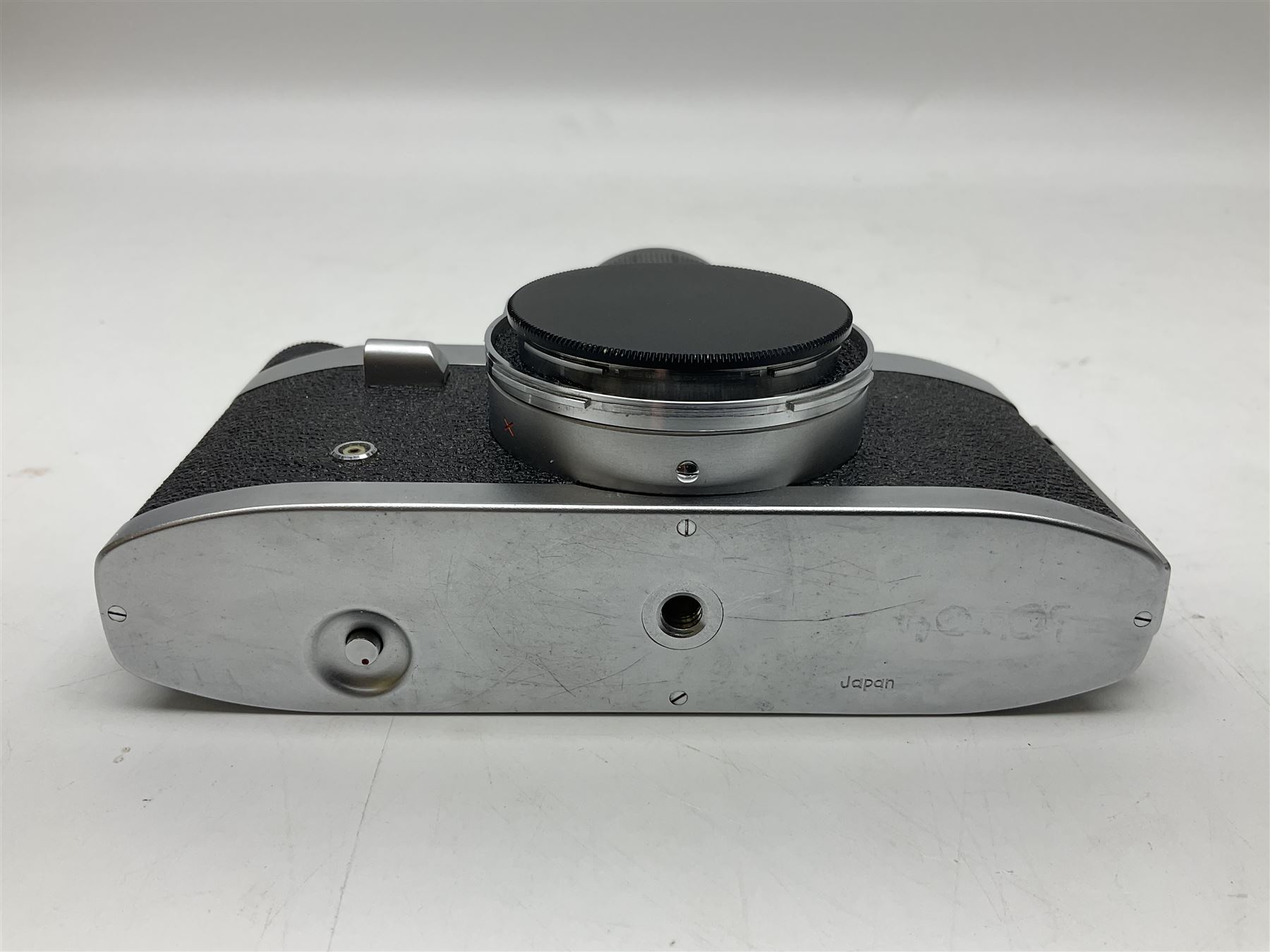 150 Classic Cameras: From 1839 to the Present: Van Hasbroeck