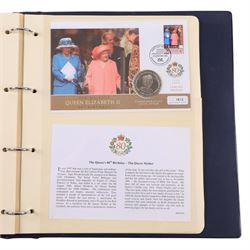 Coin and medallic covers, including 1984 first day issue Scottish one pound coin, 1999 Rugby World Cup with two pound coin, other one pound and two pound coin covers, various Royalty commemorative coin covers etc and various commemorative stamp, housed in five folders