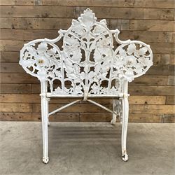 20th century Coalbrookdale design cast iron oak leaf and acorn armchair, white painted cast iron frame with slatted wooden seat, the pierced and shaped back decorated with scrolling oak branches and leafage, flanked by dog mask arm terminals over cabriole supports with paw feet