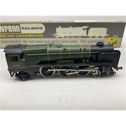 Wrenn '00' gauge - Rebuilt Bulleid Pacific 4-6-2 locomotive 'Eddystone' No.34028 in BR Green with centralised nameplate; boxed with instructions.