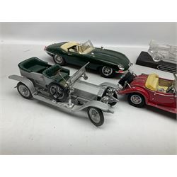 Three Franklin Mint die-cast models comprising 1935 Mercedes 500k Special Roadster, 1938 Jaguar SS-100 and 1907 Rolls Royce The Silver Ghost, together with Hof Bauer glass Lamborghini Countach
model and Bburago Jaguar 1961 'E' type