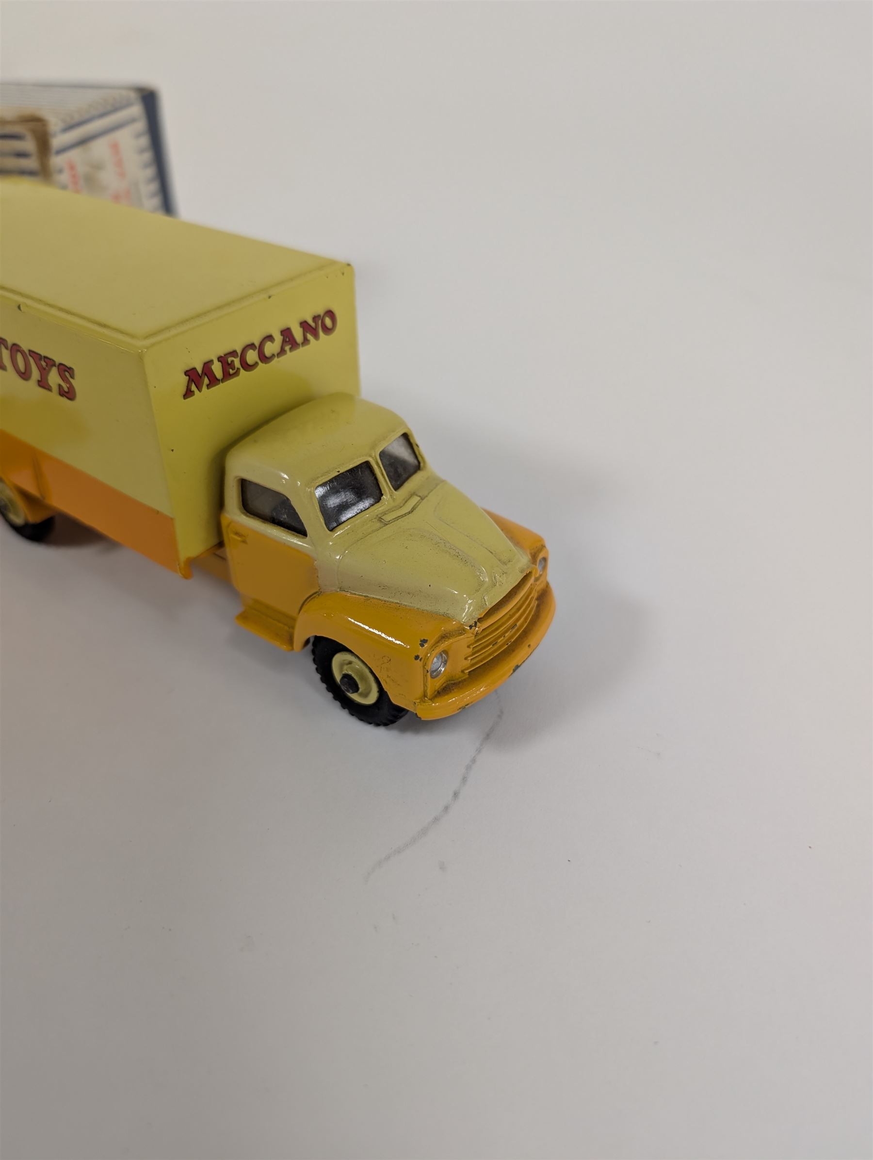 Dinky Toys Bedford Pallet Jekta Van no 930, two tone yellow body with red 'Dinky Toys' lettering, in original box with two orange pallets and instructions
